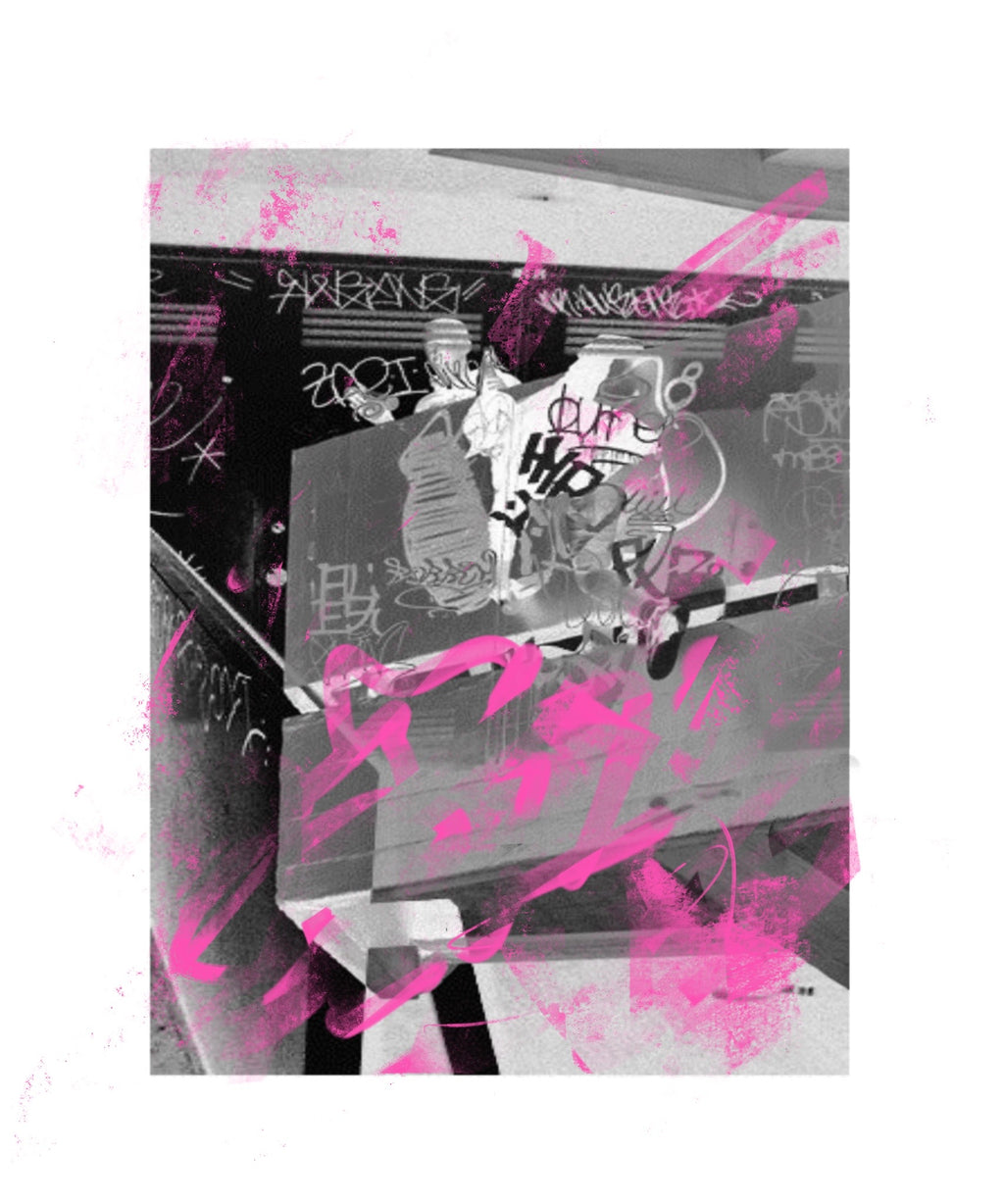 GRAFFITI TEE